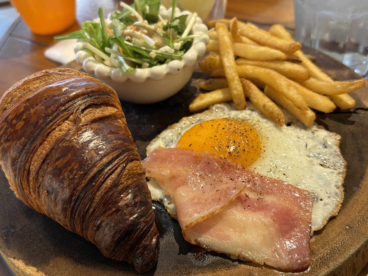 Teaser Yobitsugi Photos 2